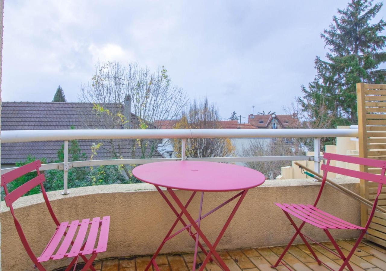 L Escale Entre Disney Et Paris Villiers-sur-Marne Exterior photo